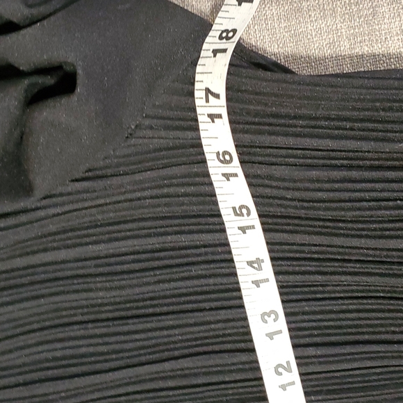 S.L.Petites vintage woman's black dress size 12 - Picture 11 of 13